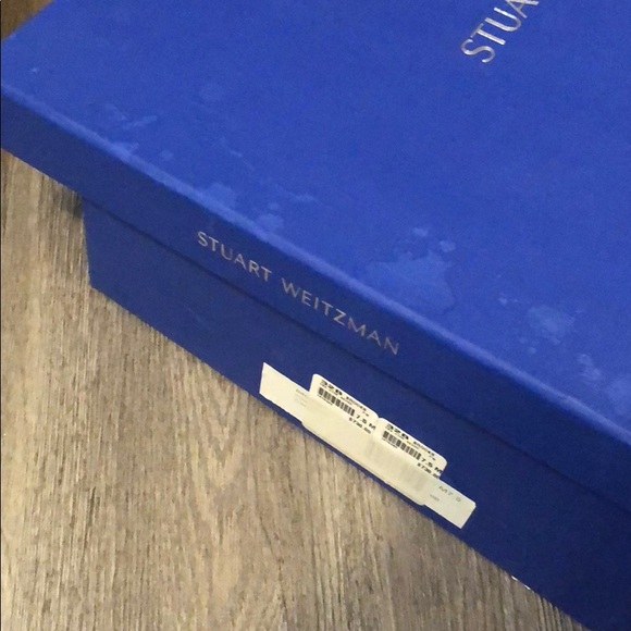 Stuart Weitzman Shoe Box - Picture 2 of 4